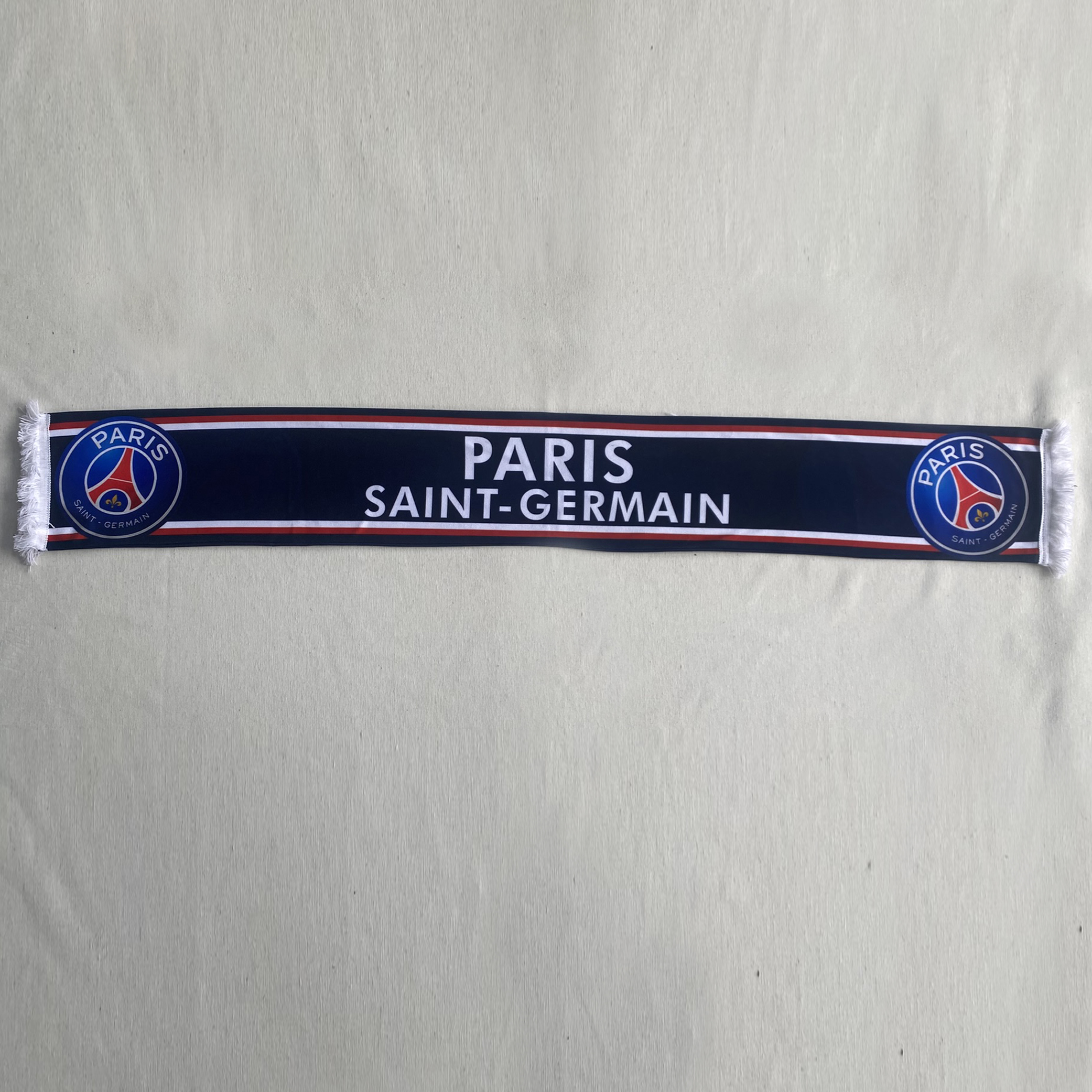 Paris Saint-Germain Taraftar Atkısı - Görsel 2